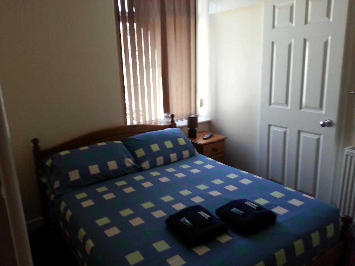 ويموث Charlotte Guest House الغرفة الصورة